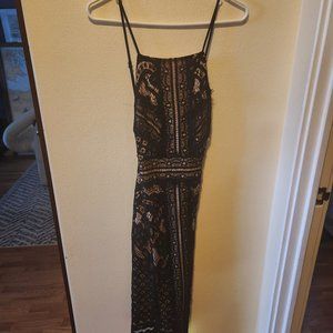 Lulus Black Lace Midi Dress